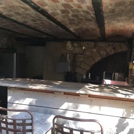 Maison Vigneronne *